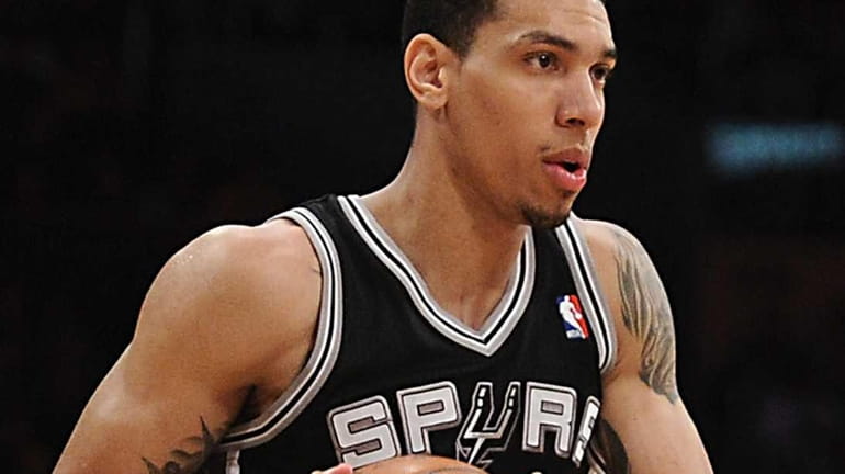 Danny Green of the San Antonio Spurs plays against the...