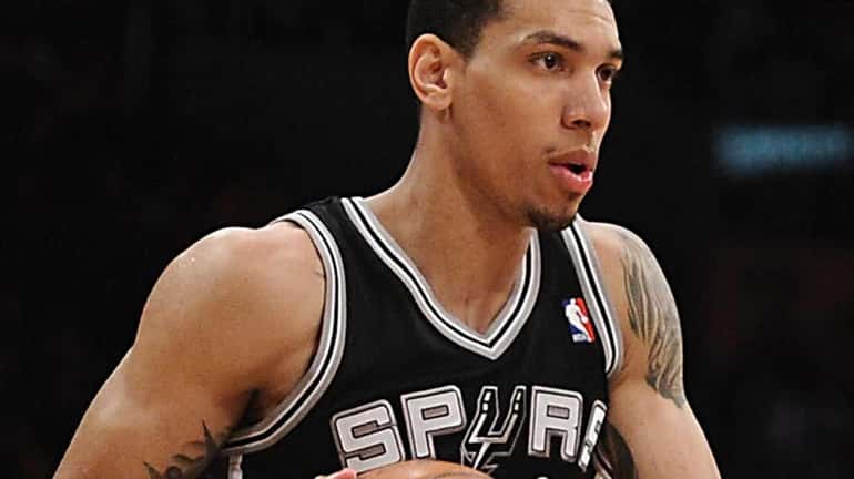 Danny Green of the San Antonio Spurs plays against the...