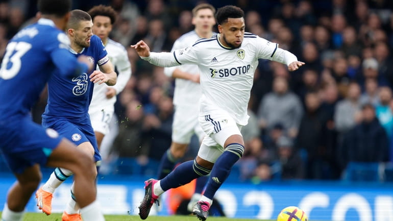 Leeds United's Weston McKennie, right, and Chelsea's Mateo Kovacic, second...