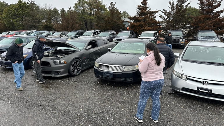 Suffolk police vehicle auction this Saturday features Porsche, Jeep, BMWs  and more - Newsday