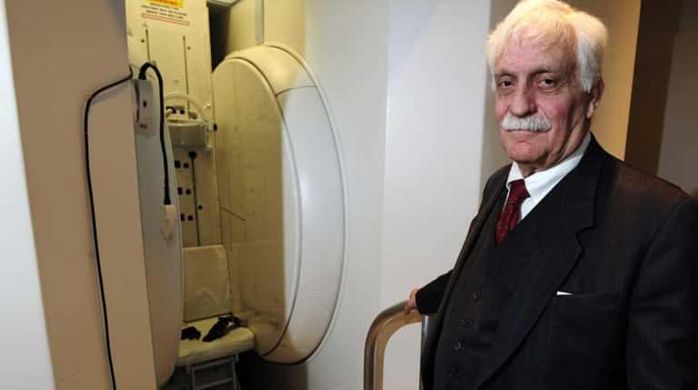 Fonar Corp. founder and MRI pioneer Dr. Raymond Damadian, shown...