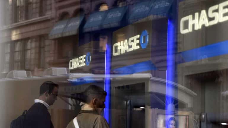 JPMorgan Chase is among those companies reporting earnings this week. 