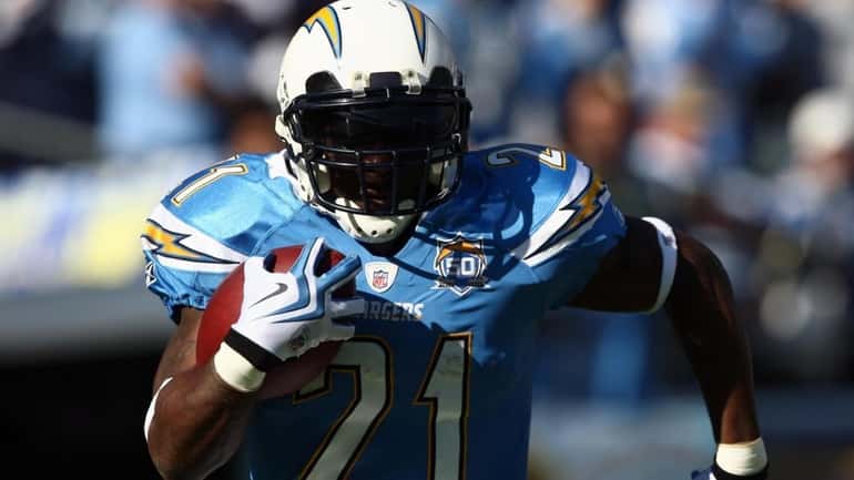 LaDainian Tomlinson, released by the San Diego Chargers, signed a...