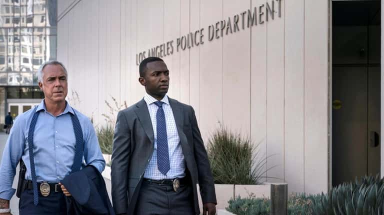 Titus Welliver as Detective Harry Bosch and Jamie Hector as...