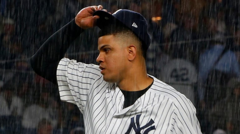 Dellin Betances of the New York Yankees gets set to...