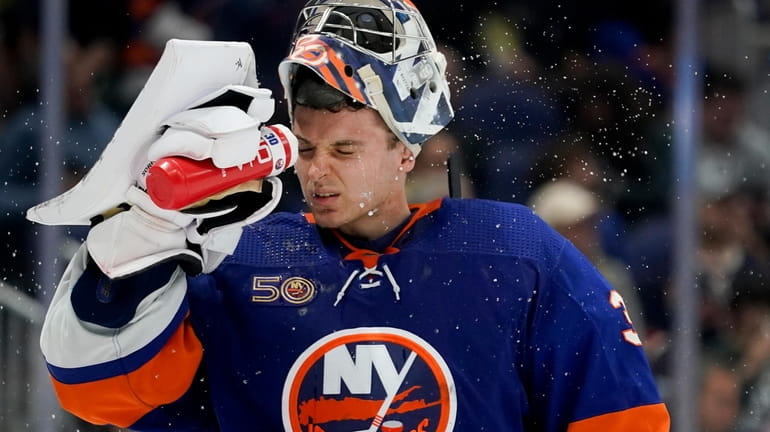 New York Islanders goaltender Ilya Sorokin (30) cools off during...