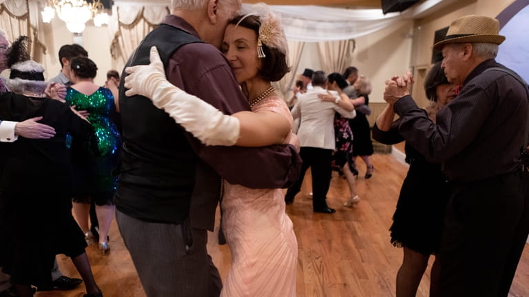 Jolanta Bazyte dances with Ed Johnson.