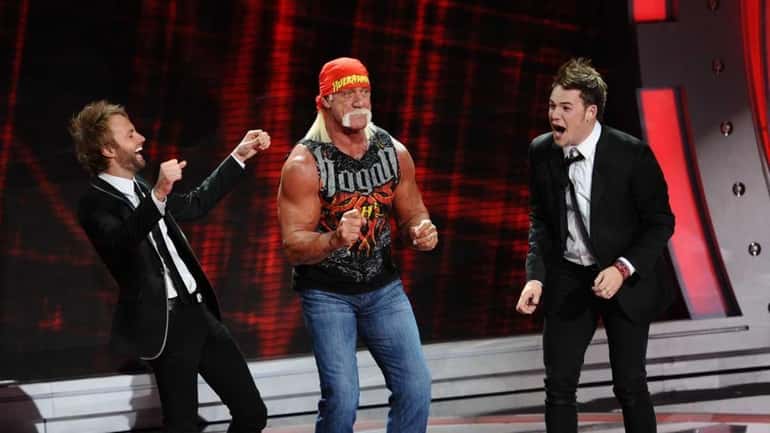 AMERICAN IDOL: Hulk Hogan visits AMERICAN IDOL airing Thursday, March,...