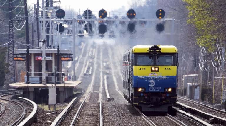 A state audit of an Long Island Rail Road contractor determined workers were...