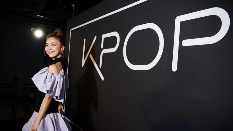Korean music sensation Luna makes her Broadway debut in “KPOP...