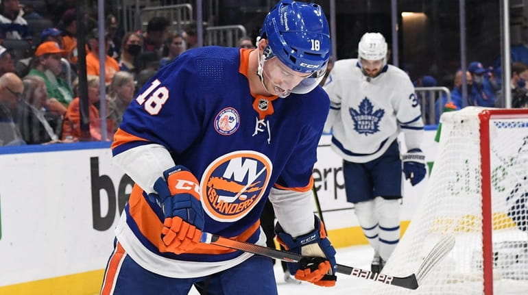 New York Islanders left wing Anthony Beauvillier skates against the...