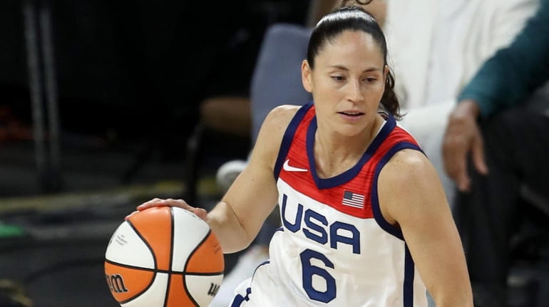 Sue Bird of the USA Women's National Team brings the...