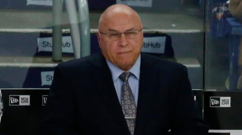 Islanders head coach Barry Trotz watches the third period of...