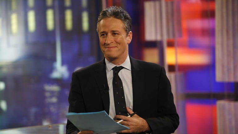 Jon Stewart discusses the 2006 midterm elections in "Battlefield Ohio:...