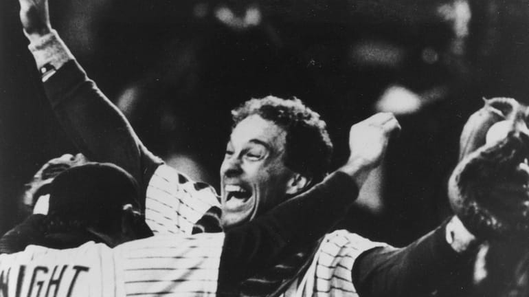 In this Oct. 27, 1986 file photo, New York Mets...