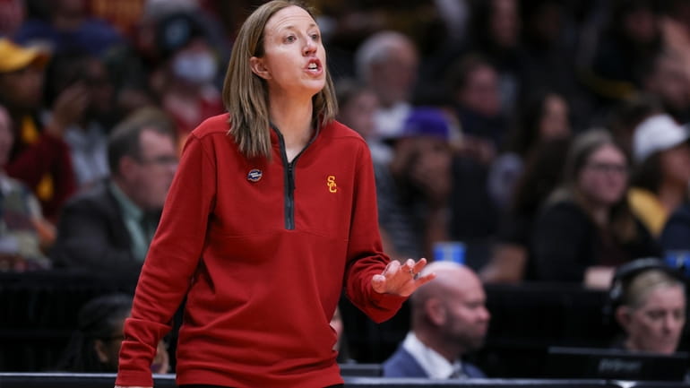 Southern California head coach Lindsay Gottlieb calls to her players...