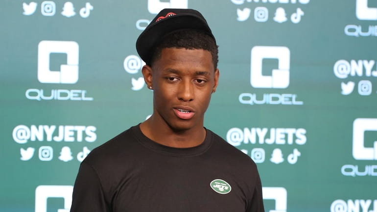 Sauce Gardner speaks at Jets rookie camp on Friday, May 6,...