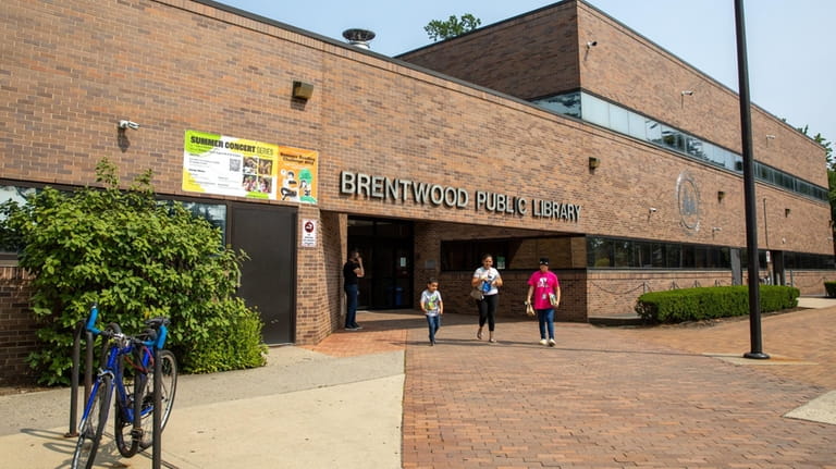 On the local level, libraries such as Brentwood's have played...