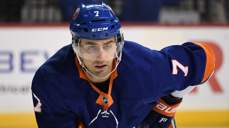 Islanders right wing Jordan Eberle sets during a faceoff against...