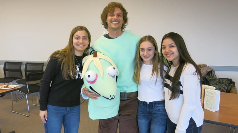 Actor and author Matthew Gray Gubler with Kidsday reporters, from...