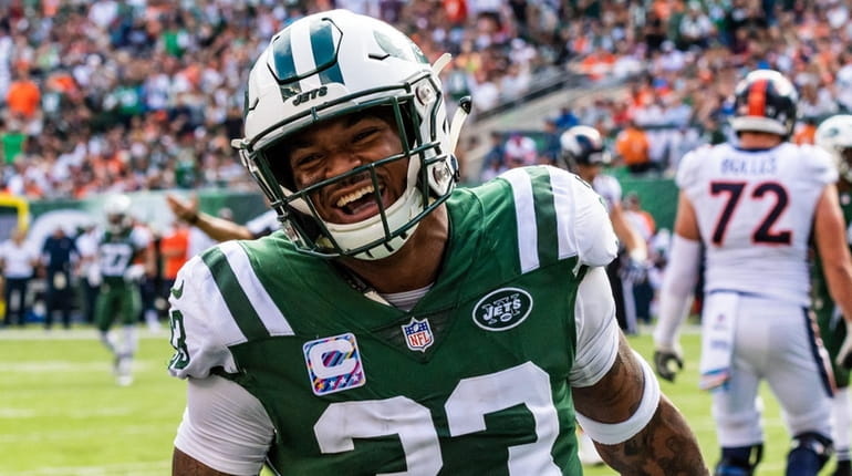 Jets strong safety Jamal Adams celebrates a stop during the second...