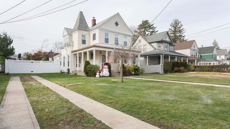 This recently updated Victorian in Freeport, listed in December 2016...