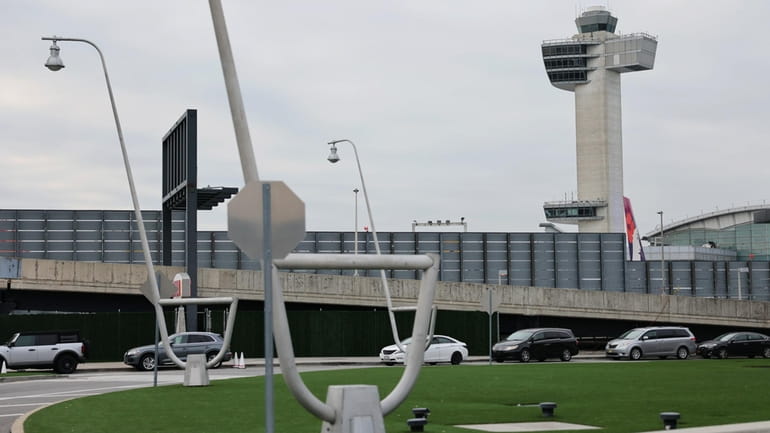Air traffic controllers at Kennedy Airport on Friday night noticed...