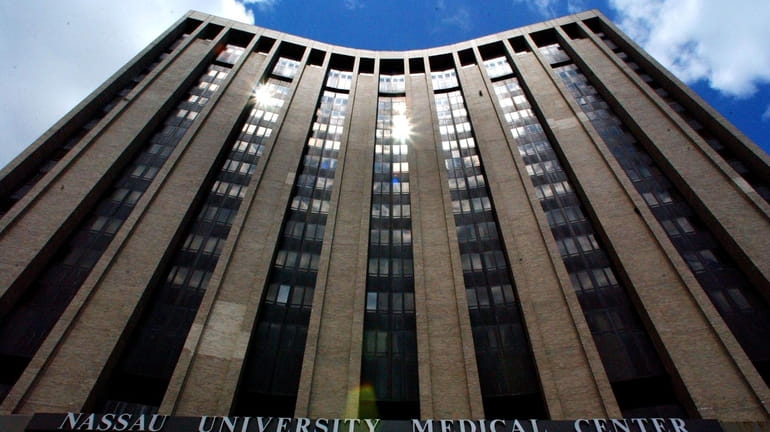 Nassau University Medical Center (April 23, 2003)