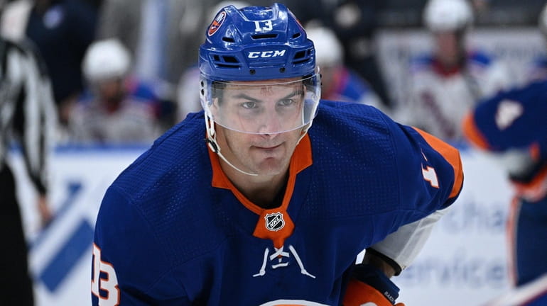 3 Reasons Why Islanders Have Survived Without Mathew Barzal - New