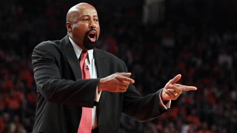 Head coach Mike Woodson of the New York Knicks reacts...