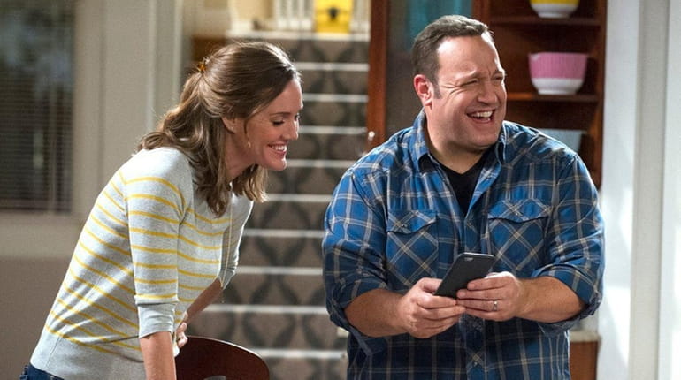 Erinn Hayes and Kevin James star in "Kevin Can Wait,"...