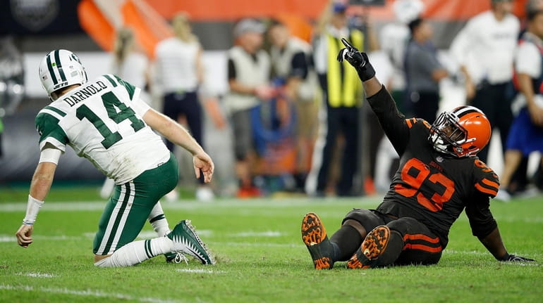 Sam Darnold and the Jets were grounded in second half...