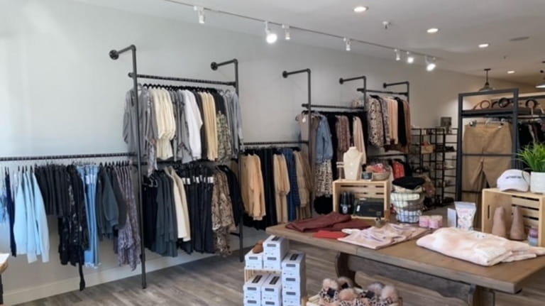 Shop tops, accessories, shoes and more at Rose & Boom in Babylon. 