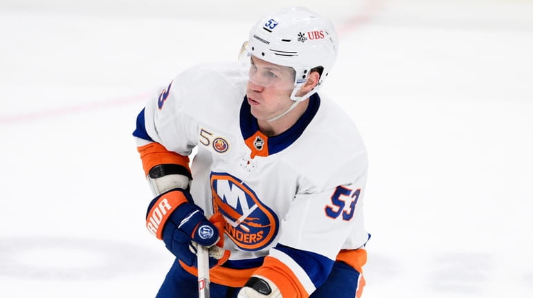 Islanders center Casey Cizikas skates with the puck during the...