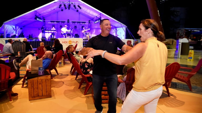 A couple dances to live entertainment at Mohegan Sun in Connecticut.