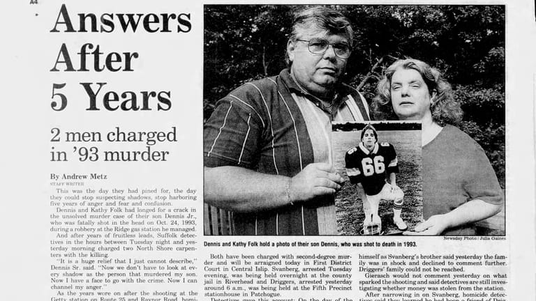 A Newsday story from Sept. 17, 1998, detailing the arrests...
