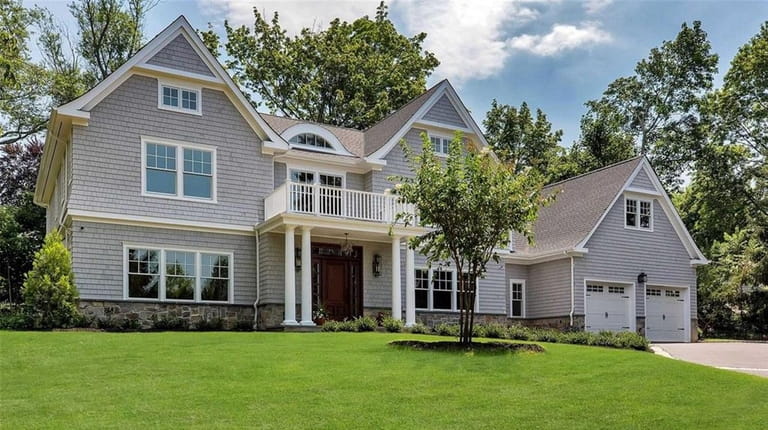 Priced at $2,998,000, this newly constructed six-bedroom, 5½-bathroom Colonial in...
