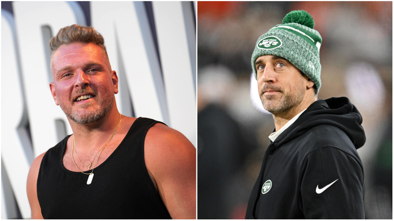 Pat McAfee, left, and Aaron Rodgers
