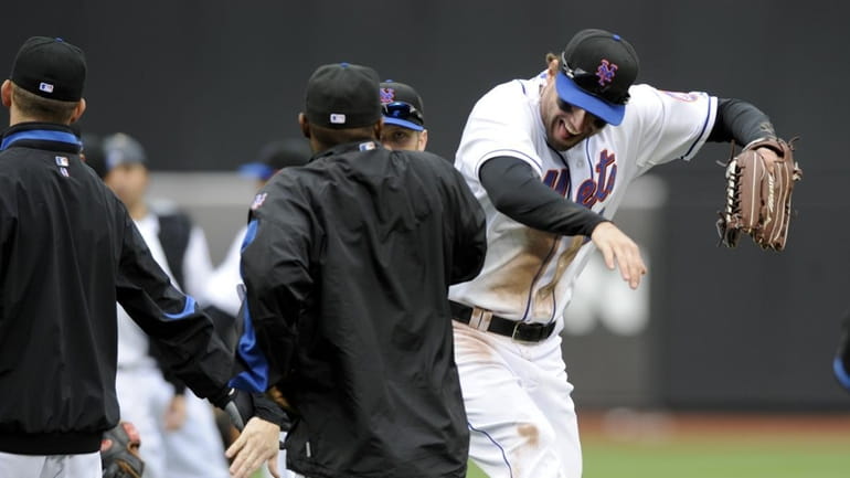 Jeff Francoeur is slap happy after the Mets swept the...