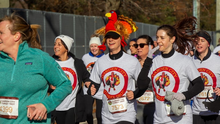 Runners participate in the Garden City Turkey Trot.