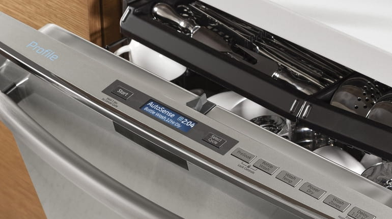GE unveils a new dishwasher that automatically orders detergent refill...