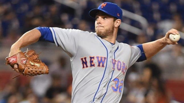 Steven Matz of the Mets throws a pitch against the...