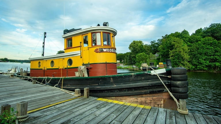 The W.O. Decker tugboat located at the Hudson River Maritime Museum...