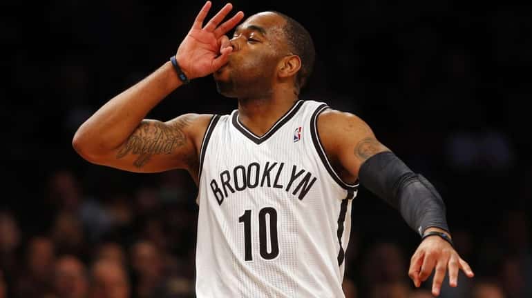 Marcus Thornton reacts after hitting a three-point shot against the...