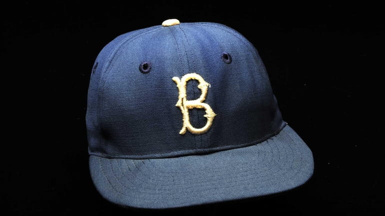 Jackie Robinson cap When the Yankees won the 1955 World...