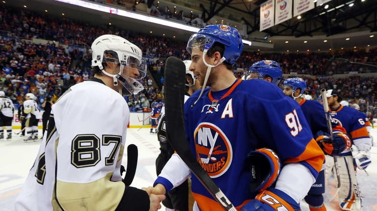 John Tavares of the Islanders and Sidney Crosby of the...