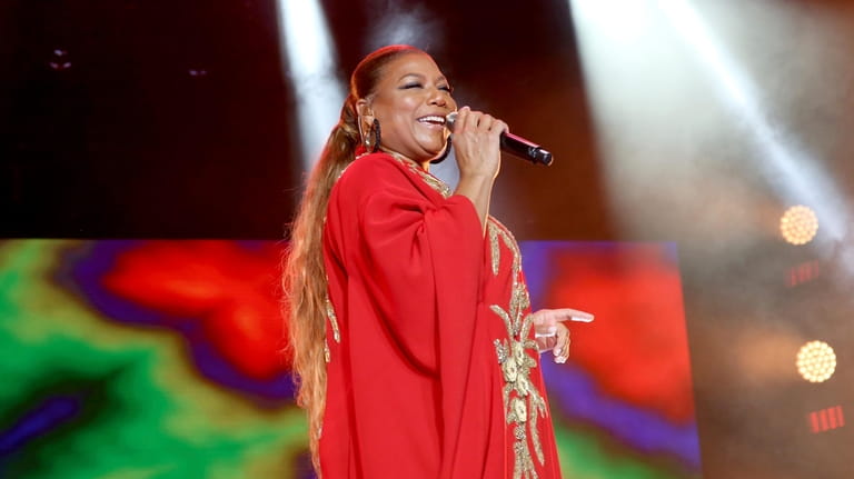  Queen Latifah performs onstage during the 2018 Essence Festival at Louisiana...