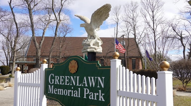 Greenlawn Memorial Park on Broadway