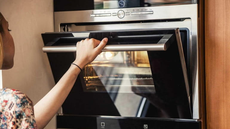 When broiling, do you keep the oven door open?