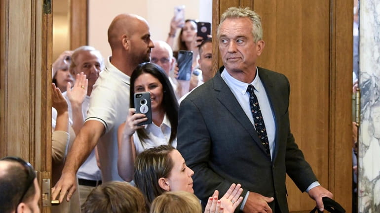 Attorney Robert F. Kennedy Jr. arrives for a hearing challenging the constitutionality...